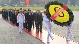 Lãnh đạo Đảng, Nhà nước viếng Lăng Chủ tịch Hồ Chí Minh nhân kỷ niệm 80 năm Quân đội nhân dân Việt Nam