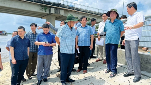 Bộ trưởng Lê Minh Hoan: 'Tính sai, cao tốc sẽ thành đê ngăn nước rút'