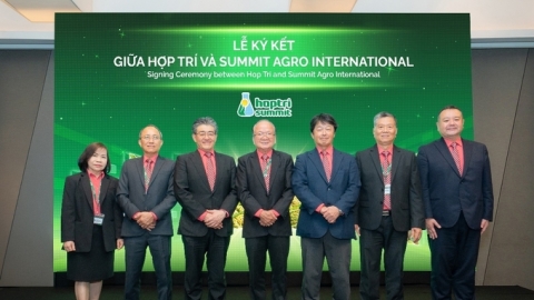 Hợp Trí và Summit Agro International ký kết hợp tác chiến lược