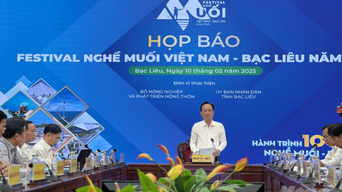 Chủ tịch UBND tỉnh Bạc Liêu: 'Muối mặn nhưng hậu ngọt tình đất, tình người'