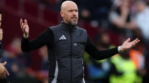 Erik Ten Hag bị sa thải và Ruud van Nistelrooy tạm quyền chỉ đạo Man.United