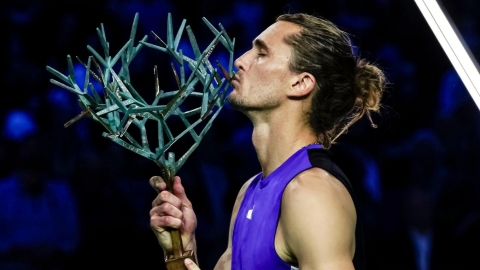 Alexander Zverev vô địch Paris Masters, chắc vé dự ATP Finals