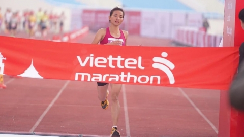 Nguyễn Thị Oanh tiếp tục phá kỷ lục quốc gia nội dung marathon 42km