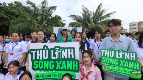 Hoa hậu H’Hen Niê trồng rừng trong 'Thủ lĩnh sống xanh'