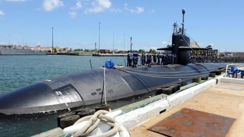 Mỹ điều tàu ngầm tấn công đến Cuba sau khi đội tàu Nga đến Havana