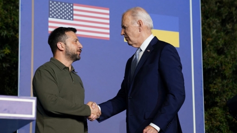 Tổng thống Biden cho phép Ukraine sử dụng tên lửa tầm xa tấn công Nga