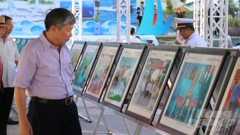 Trưng bày hơn 300 bức ảnh ‘Luật gia Việt Nam với biển, đảo quê hương’