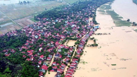 Thanh Hóa sơ tán hơn 2.000 hộ dân do lũ dâng cao