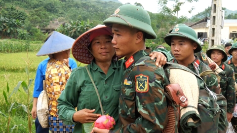 Ngày chia tay Làng Nủ của biên phòng và Sư đoàn 316