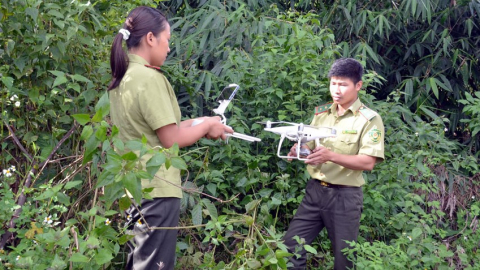 Dùng máy bay không người lái, máy tính bảng vào bảo vệ rừng