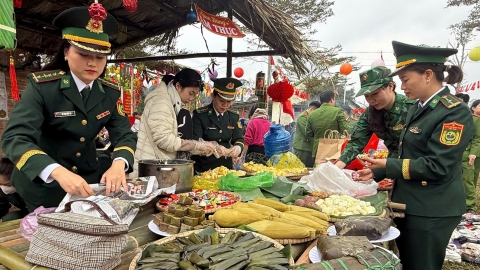 Mang mùa xuân đến vùng biên cương