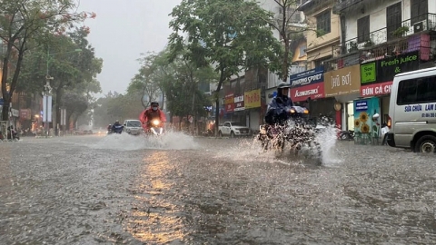 Mưa lớn ở Bắc bộ và Thanh Hóa, cảnh báo lũ quét và sạt lở đất