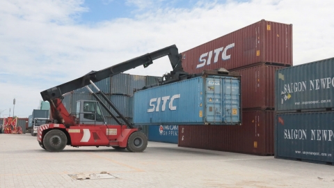 Khơi thông logistics cửa khẩu Mộc Bài