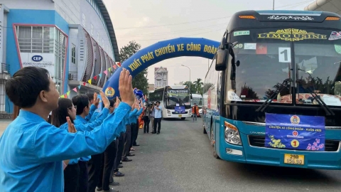 Chuyến xe chở tết, chở ngàn yêu thương