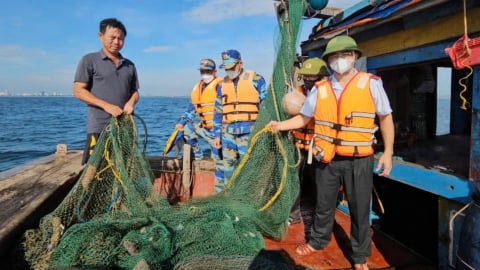 Nghệ An ra quân tuần tra, xử lý vi phạm trong khai thác thủy sản