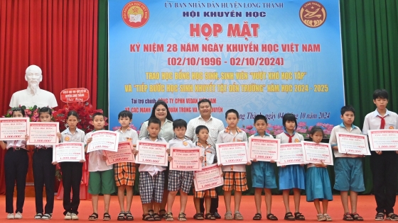 Vedan trao hơn 400 suất học bổng cho trẻ em nghèo