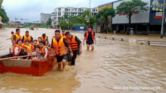 Đưa ra giải pháp phù hợp cho vùng thiên tai, không để ai bị đói, rét