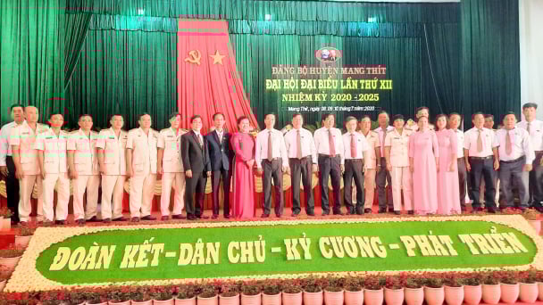Tỷ lệ hộ nghèo huyện Mang Thít dưới 1%