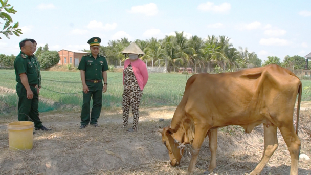 Nông thôn mới ở biên giới Tây Nam [Bài 1]: Những người tạo 'thế trận lòng dân'