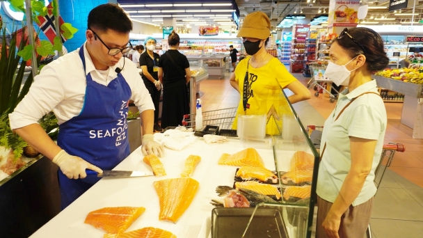 The consumers are increasingly concerned about the transparency of seafood products