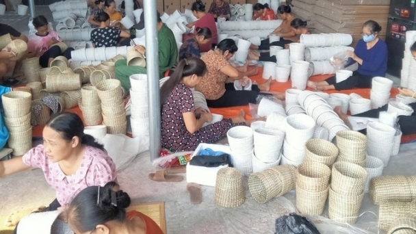 Vietnam's handicraft export turnover in 2024 is expected to reach USD 2 billion