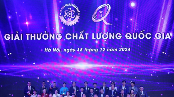 Công ty Cổ phần Cấp nước Bạc Liêu nhận giải thưởng Chất lượng Quốc gia