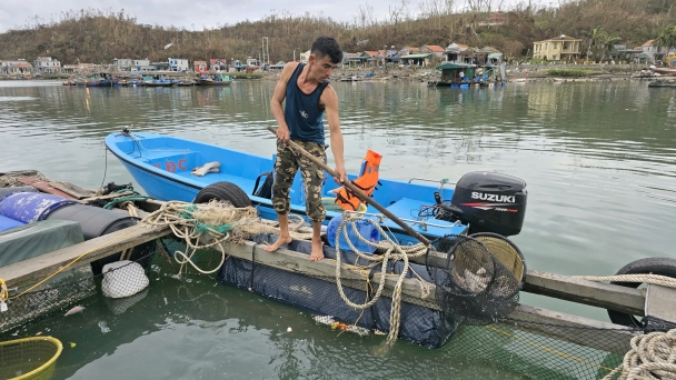 Người dân mong mỏi giảm lãi vay, Chủ tịch tỉnh Quảng Ninh họp khẩn