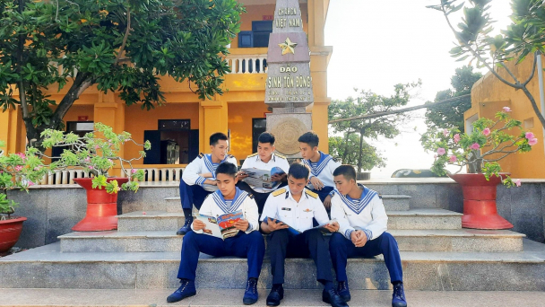 Nhớ lắm Trường Sa!