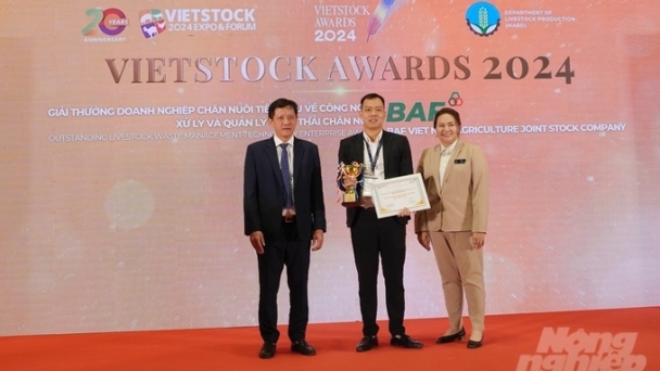 BAF Vietnam was honored with two awards at Vietstock Awards 2024