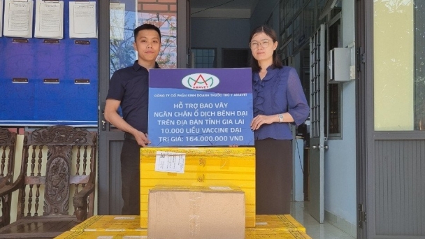 Amavet hỗ trợ Gia Lai 10.000 liều vacxin phòng bệnh dại