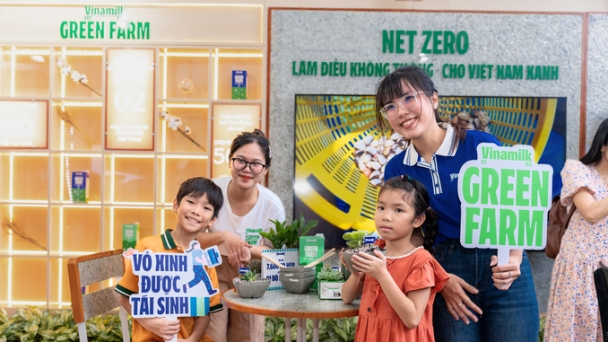 Vinamilk’s ‘super green, super cute’ experience stirs excitement among teens