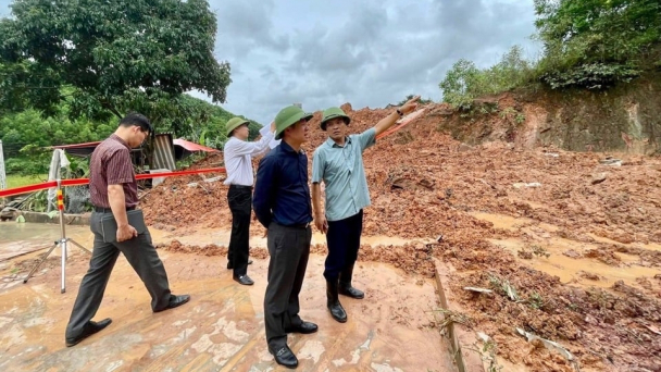 'Dẫn' bà con tránh xa lũ quét, sạt lở đất