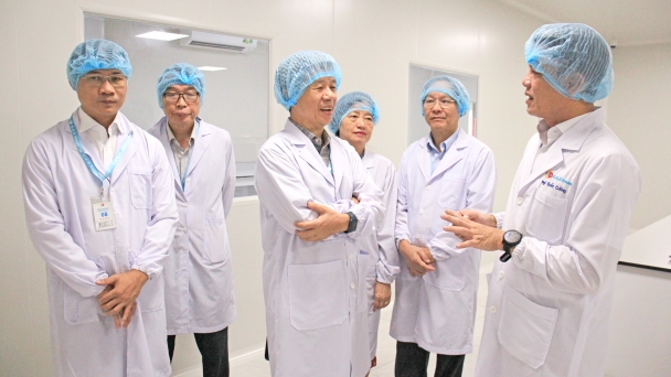 Trường Đại học Nông Lâm - Đại học Huế tham quan R.E.P Biotech