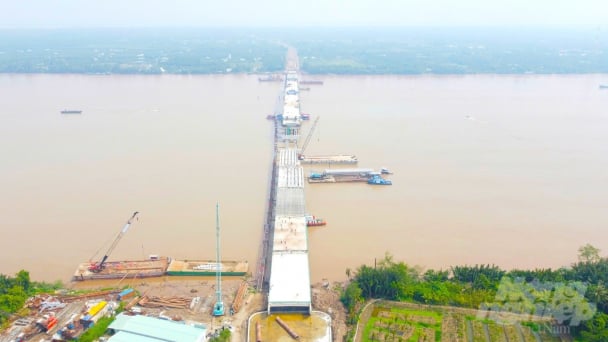 Hợp long cầu Đại Ngãi 2, đưa Cù Lao Dung tiến gần hơn với đất liền