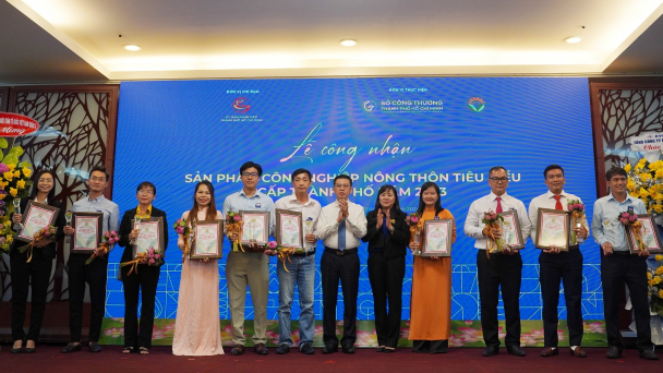 Tôn vinh 20 doanh nghiệp có sản phẩm công nghiệp nông thôn tiêu biểu