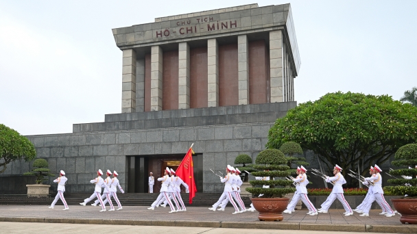 Hơn 33.000 lượt người vào Lăng viếng Chủ tịch Hồ Chí Minh trong ngày 2/9