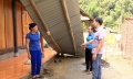 182 nhà dân ở Tuyên Quang bị tốc mái, hư hỏng do dông lốc