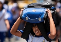 Nắng nóng kỷ lục khiến hàng nghìn trường học ở Philippines phải đóng cửa