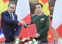 Bộ trưởng Quân đội Pháp dự lễ kỷ niệm 70 năm chiến thắng Điện Biên Phủ
