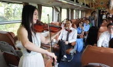 Hơn 3 giờ trải nghiệm cung đường xe lửa đẹp nhất Việt Nam