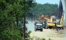 Cần kiểm tra quy trình vận chuyển vật liệu dự án xây dựng cầu Bến Rừng