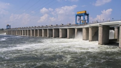 Tổng thống Ukraine cảnh báo nguy cơ vỡ đập thủy điện