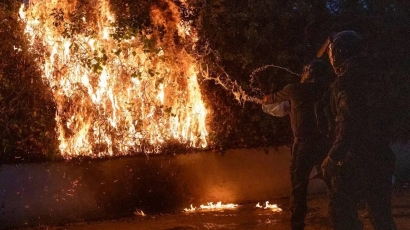 Người biểu tình phóng hỏa đại sứ quán Israel tại Mexico