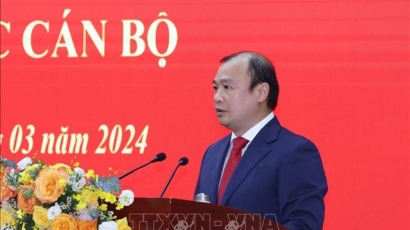 Ông Lê Hải Bình giữ chức Tổng Biên tập Tạp chí Cộng sản