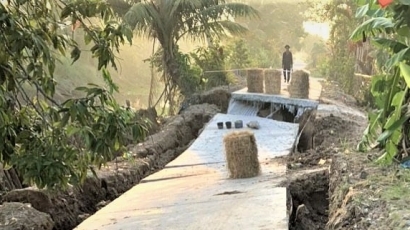 Sạt lở, sụt lún đất gây đứt đôi đường giao thông ở U Minh Thượng