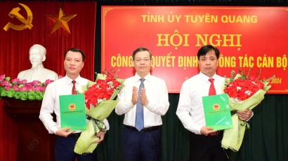 Giám đốc Sở NN-PTNT làm Giám đốc Sở Nội vụ Tuyên Quang