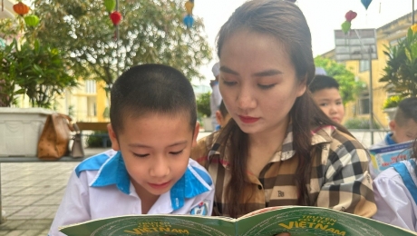 Đọc sách cùng con thu hút hơn 1.300 học sinh, giáo viên