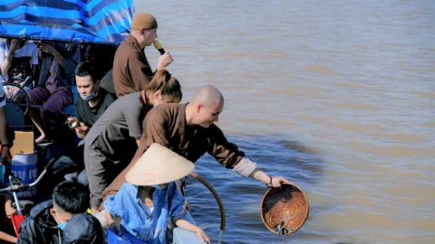 Nét đẹp tâm linh dân tộc góp phần tái tạo, bảo tồn nguồn lợi thủy sản