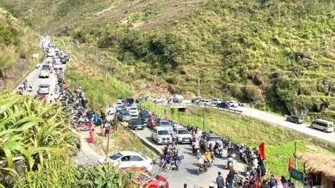 Hơn 140.000 du khách đến cao nguyên đá Hà Giang dịp Tết