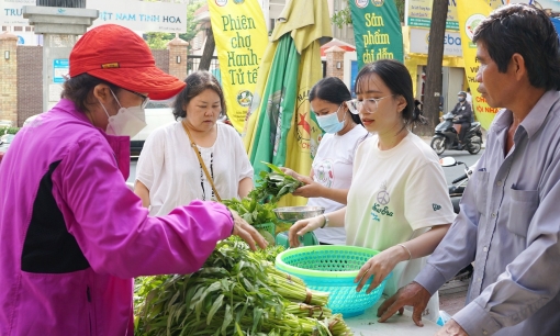 'Phiên chợ Xanh - Tử tế': 8 năm cung ứng nông sản sạch